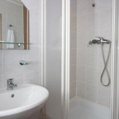 Гостиница Шарья, Шарья, Костромская область