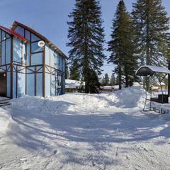 Гостевой дом Заповедный Лес, Шерегеш, Кемеровская область