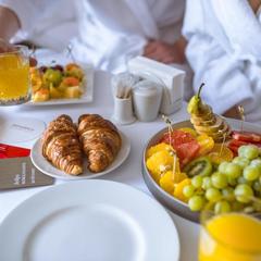 Отель Solis Sochi Suites Солис Сочи Сьютс, Эсто-Садок, Краснодарский край