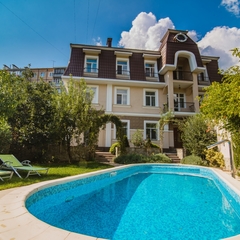 Отель Каштановый особняк, Ялта, Крым