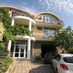 Гостиница Три Дельфина, Ялта, Крым