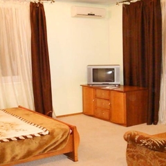 Гостиница Три Дельфина, Ялта, Крым