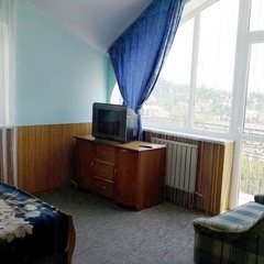 Гостиница Три Дельфина, Ялта, Крым