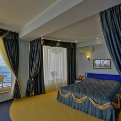 Яхт-клуб Яхт-клуб, Ялта, Крым