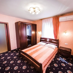 Апарт-отель Дворик на Морской, Ялта, Крым