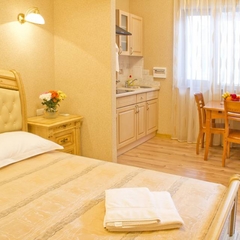 Апарт-отель Дворик на Морской, Ялта, Крым