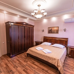 Апарт-отель Дворик на Морской, Ялта, Крым