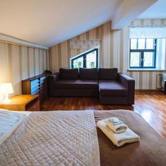 Отель Бутик-Отель RedHouse, Ярославль, Ярославская область