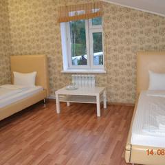 Отель XL комплекс, Яхрома, Московская область