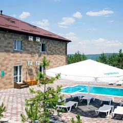 База отдыха Кедровый бор, Поселок Цветочный, Республика Адыгея