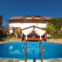 Гостевой двор B&B, Керчь, Крым