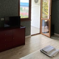 Отель Freedom, Пицунда