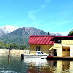 Плавбаза Капитан, Поселок Майна, Республика Хакасия