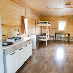 Плавбаза Рыбный дом, Иванчуг, Астраханская область