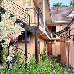 Гостевой дом Под крепостью, Судак, Крым