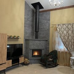 Частный дом  с камином и сауной у озера, Ленинградская область