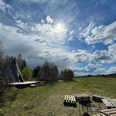 Глэмпинг у реки Hoki Camp, Калининский район, Тверская область