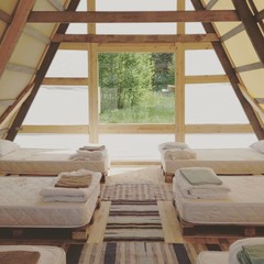 Глэмпинг у реки Hoki Camp, Калининский район, Тверская область