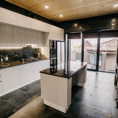 База отдыха Гостевой VIP дом на Волге, село Заволжское, Астраханская область