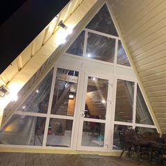 Загородный клуб По Щучьему Велению Коричневый домик в стиле A-Frame с чаном, Новая Усмань, Воронежская область