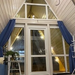 Загородный клуб По Щучьему Велению Белый домик в стиле A-Frame на берегу реки, Новая Усмань, Воронежская область