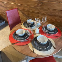 Загородный клуб По Щучьему Велению, коричневый домик в стиле A-Frame с чаном, Новая Усмань, Воронежская область