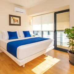 Отель Orbi City, Батуми