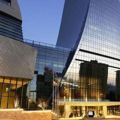 Отель Fairmont Hotel at Flame Towers, Баку