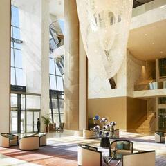 Отель Fairmont Hotel at Flame Towers, Баку