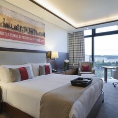 Отель Fairmont Hotel at Flame Towers, Баку