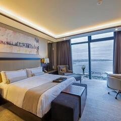 Отель Fairmont Hotel at Flame Towers, Баку