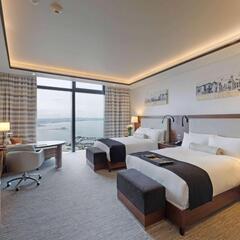 Отель Fairmont Hotel at Flame Towers, Баку