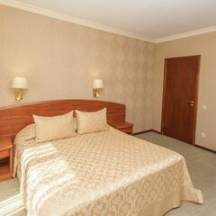 Гостиница Кристалл 3*, Дмитров, Московская область