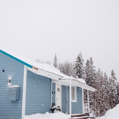 Коттедж Панорама. Дом с панорамными окнами и видом на лес, Республика Карелия