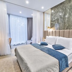 Апарт-отель Mirror Family, Сочи, Краснодарский край