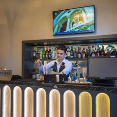 Отель Promenade Hotel, Баку