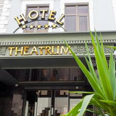 Отель Theatrum Hotel, Баку