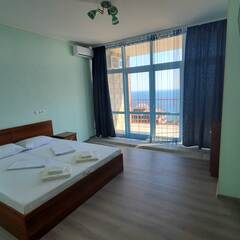 Апарт-отель Жуковка, Ялта, Крым