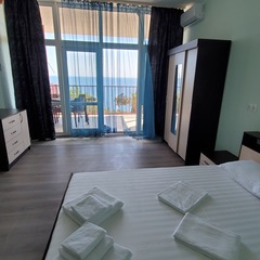 Апарт-отель Жуковка, Ялта, Крым