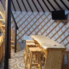 База отдыха Юрты Хаджох, посёлок Каменномостский, Республика Адыгея