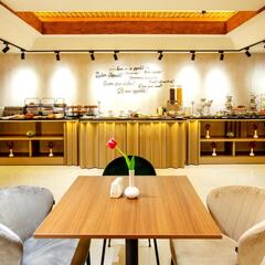 Отель Central Hotel, Ереван