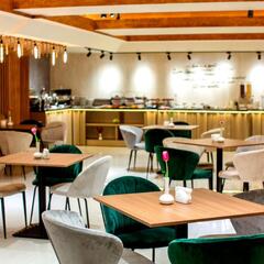 Отель Central Hotel, Ереван