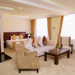 Отель Central Hotel, Ереван