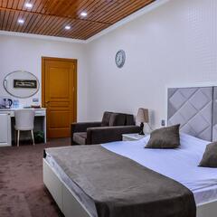 Отель East Legend Panorama, Баку