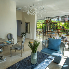 Отель Chveni Ezo Boutique Hotel, Батуми