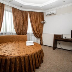 Парк-отель ZAYKOVO, Тюмень, Тюменская область