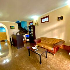 Отель Vizit, Сухум