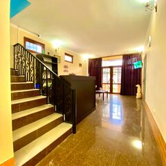 Отель Vizit, Сухум