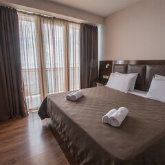 Отель Orbi Beach Tower, Батуми