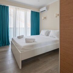 Отель Orbi Beach Tower, Батуми